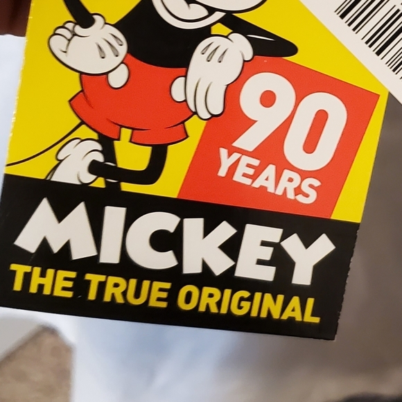 Disney Mickey mouse tee 90 years limited  tee - Picture 2 of 4